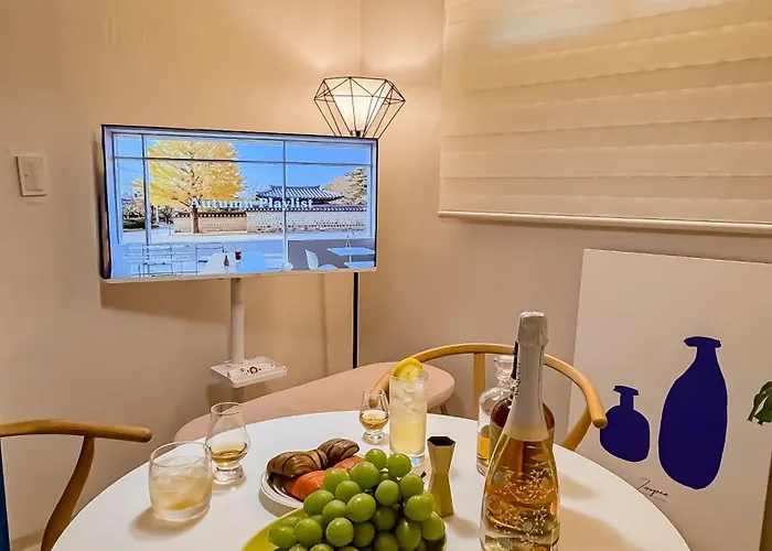 Apartment Hongdae 5minutes,super Station Area *